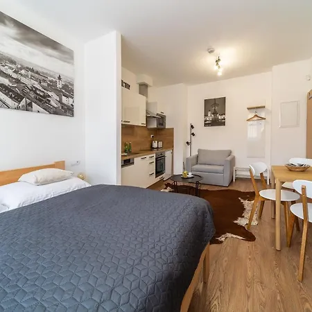 Apartment Aviatik *