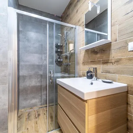 Apartment Aviatik *
