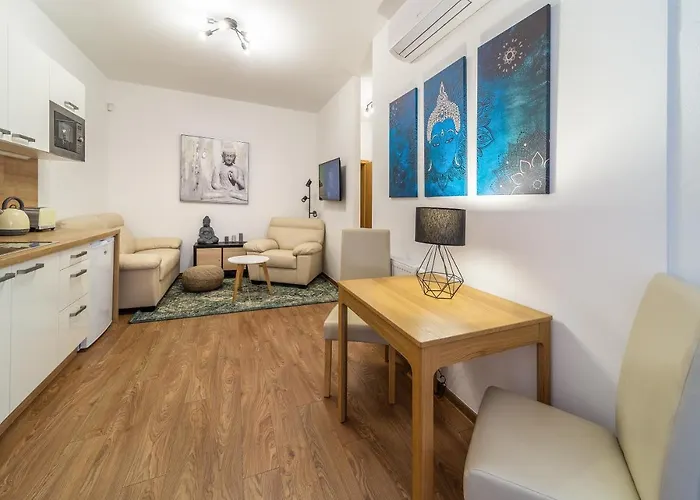 Apartment Aviatik *